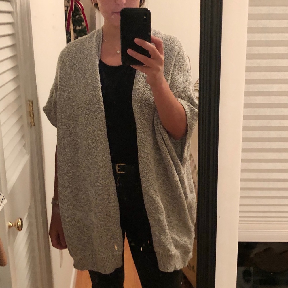 Aritzia Ionic Cape Heathered Grey Size XS/S